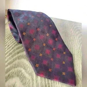 Ermenegildo  Zegna tie. 100% silk.